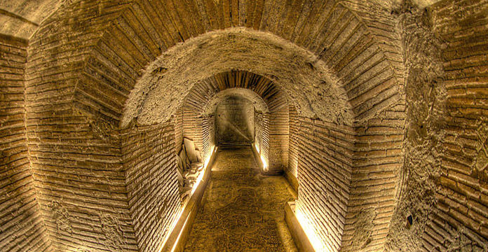 Il Centro storico di Napoli ed il viaggio nel sottosuolo